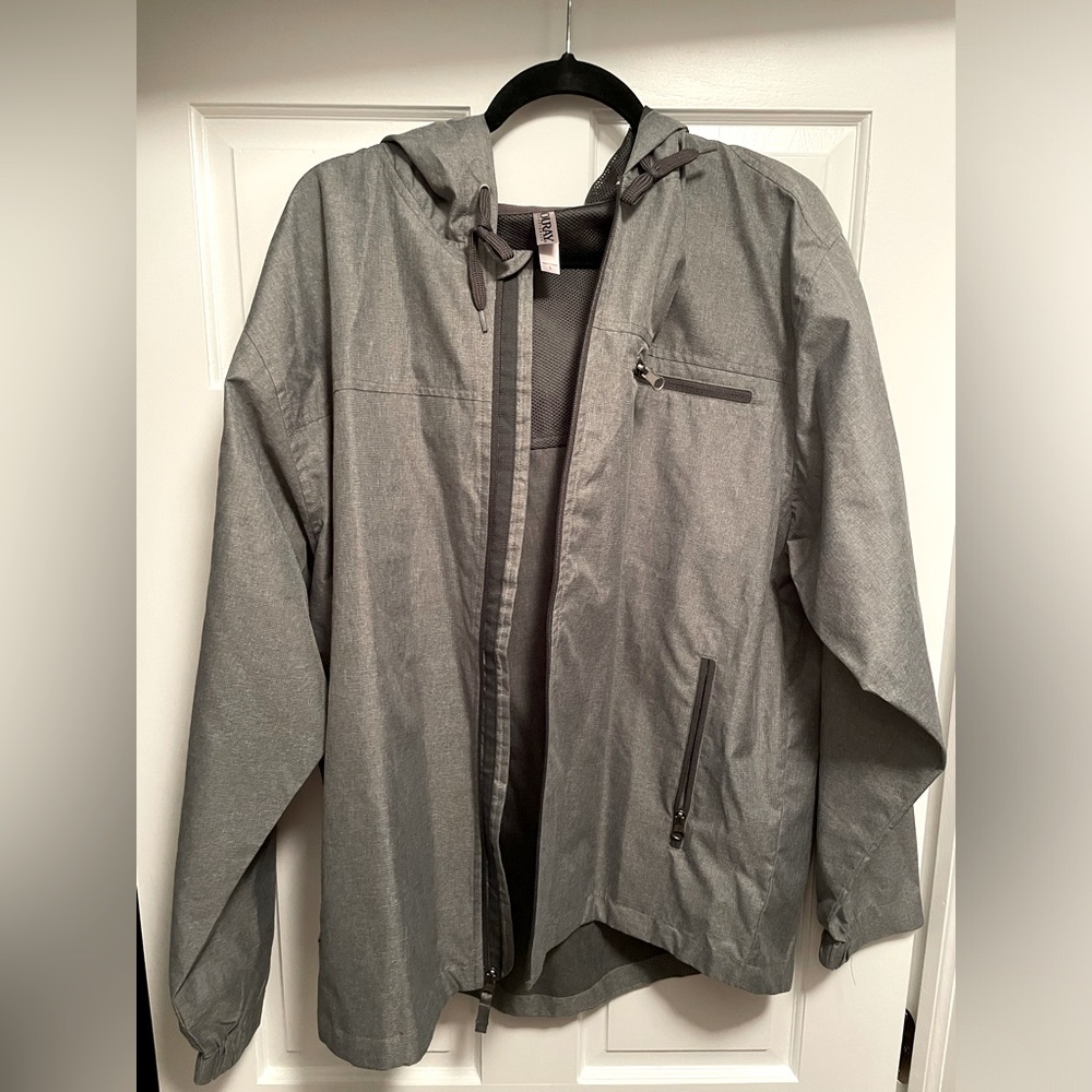 Unleash Unworn Style: Men's Large Grey Windbreake